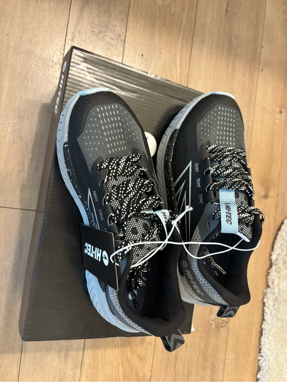 Hi-Tec Black and Light Blue Women’s Athletic Trail Shoes Microchip/Omphalodea